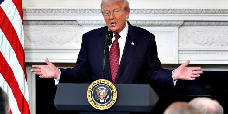 Trump compares Dems to kamikaze pilots: ‘They’ll take down the country if they have to’