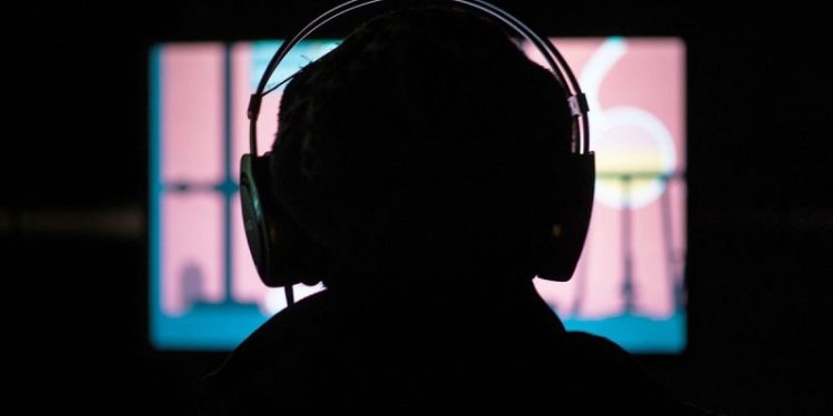 Deepfake porn crackdown passes in Senate to allow people to sue